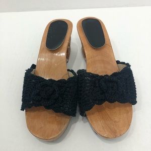 Vintage Wood Carved Crochet Block Heels Black Sz6